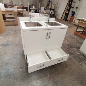 mueble-para-consultorio dental, muebles-de-laboratorio, muebles-para-laboratorio, muebles-para-farmacia-de-melamina, muebles-para-consultorios-medicos, mueble-para-consultorio-medico, muebles-para-consultorio-dental-Peru, muebles-para-consultorio-medico3